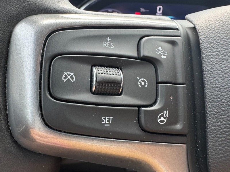 Chevrolet Silverado 1500 Vehicle Image 17