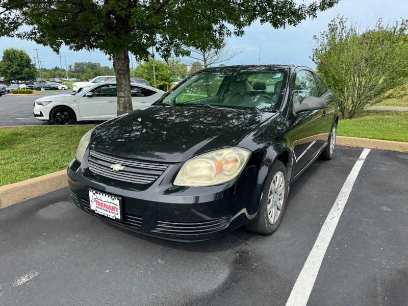 Chevrolet Cobalt Vehicle Full-screen Gallery Image 02