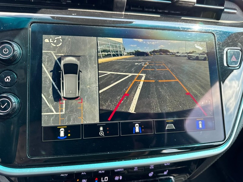 Chevrolet Bolt EV Vehicle Image 20