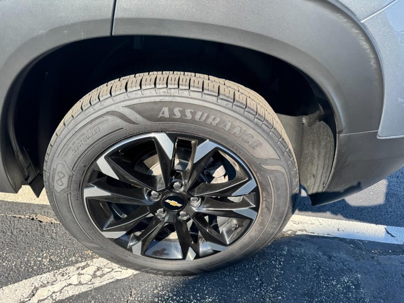 Chevrolet TrailBlazer Vehicle Image 07