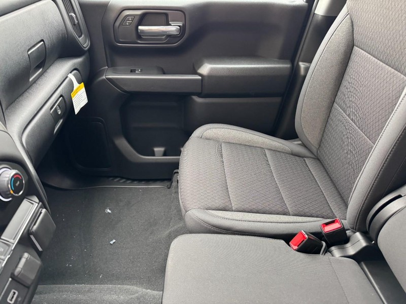Chevrolet Silverado 1500 Vehicle Image 10