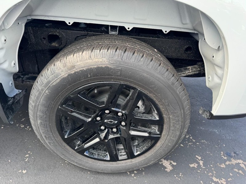 Chevrolet Silverado 1500 Vehicle Image 07