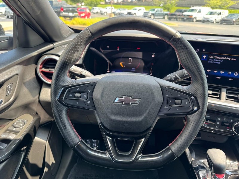 Chevrolet Trax Vehicle Image 12
