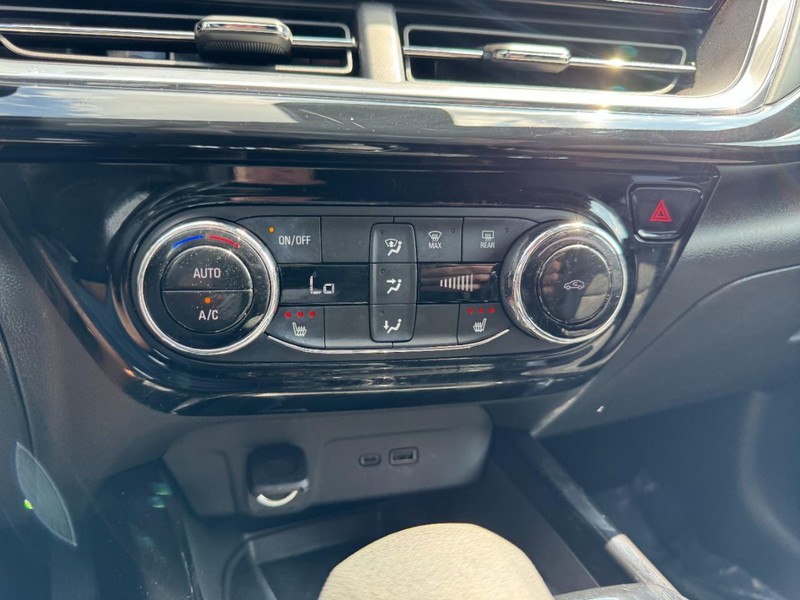 Chevrolet Trax Vehicle Image 19