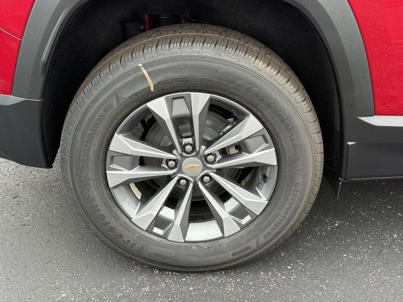 Chevrolet Equinox Vehicle Image 04