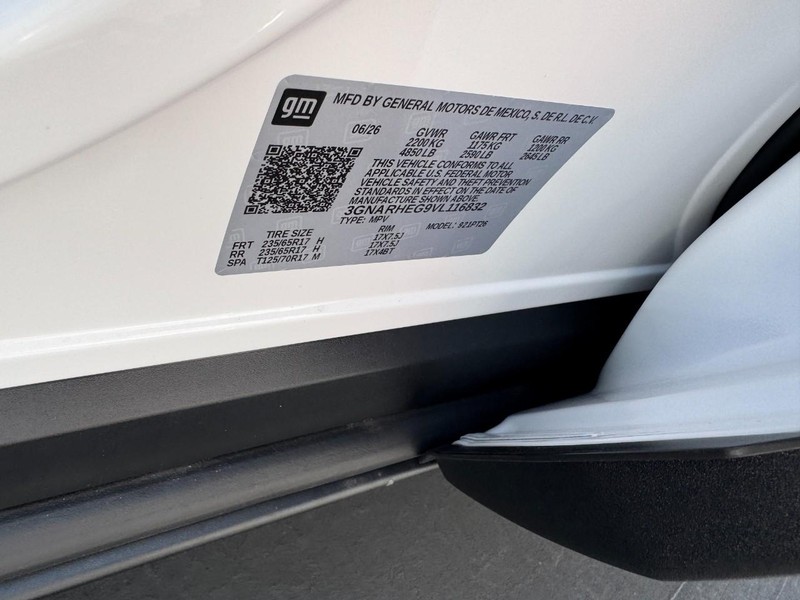 Chevrolet Equinox Vehicle Image 18