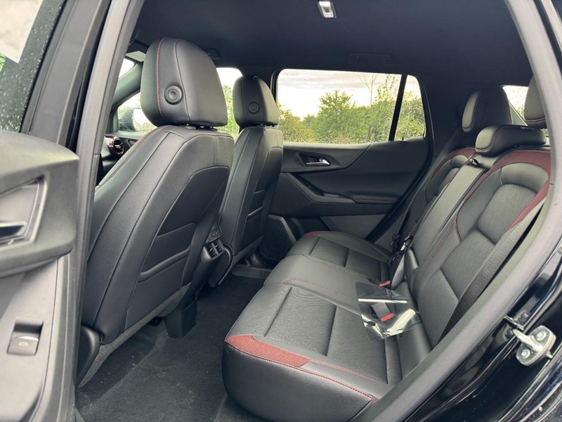 Chevrolet Equinox Vehicle Image 07