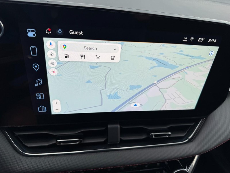 Chevrolet Equinox Vehicle Image 15