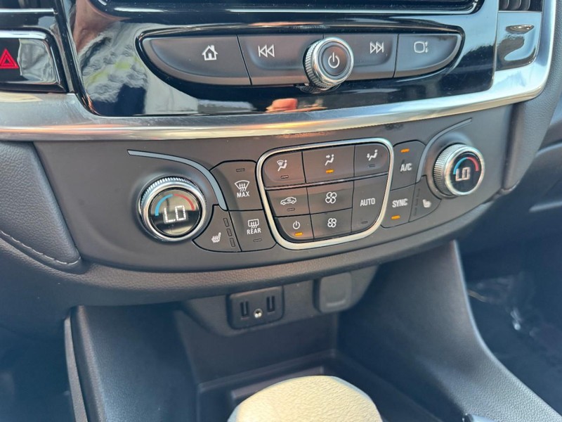 Chevrolet Traverse Vehicle Image 19