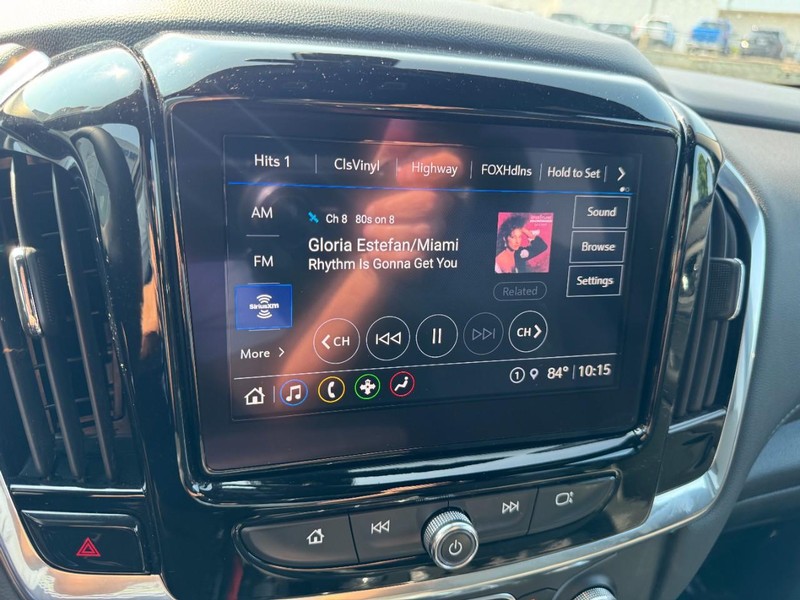 Chevrolet Traverse Vehicle Image 20
