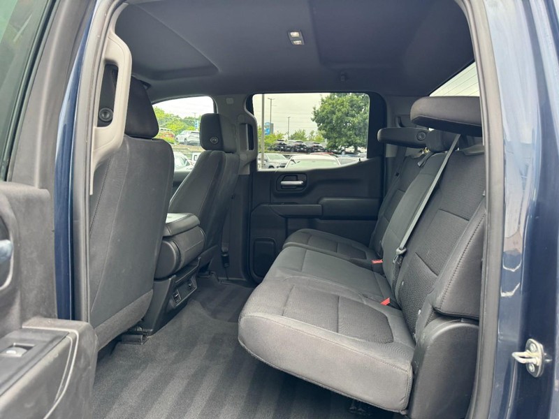Chevrolet Silverado 1500 Vehicle Image 10