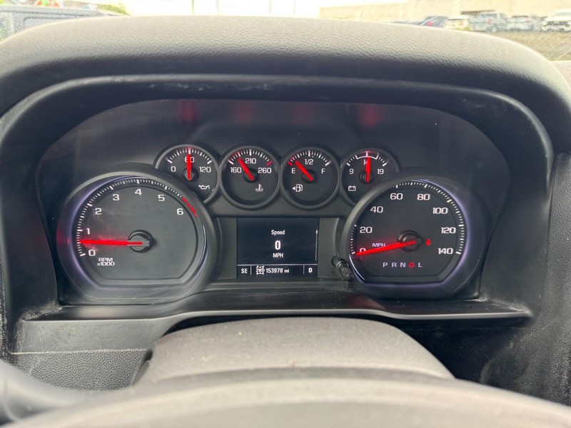Chevrolet Silverado 1500 Vehicle Image 21