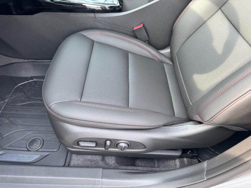 Chevrolet Trax Vehicle Image 09
