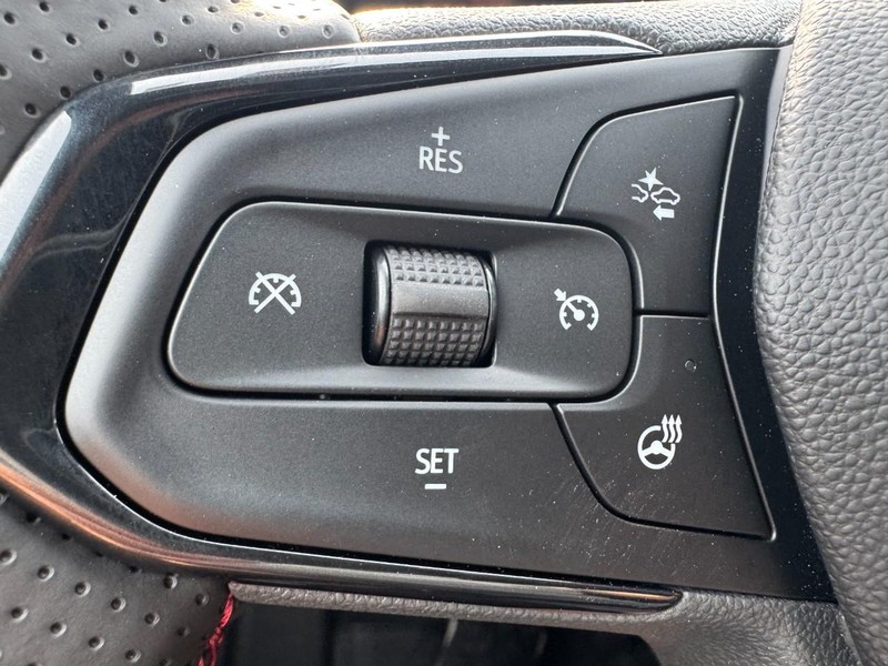 Chevrolet Trax Vehicle Image 11