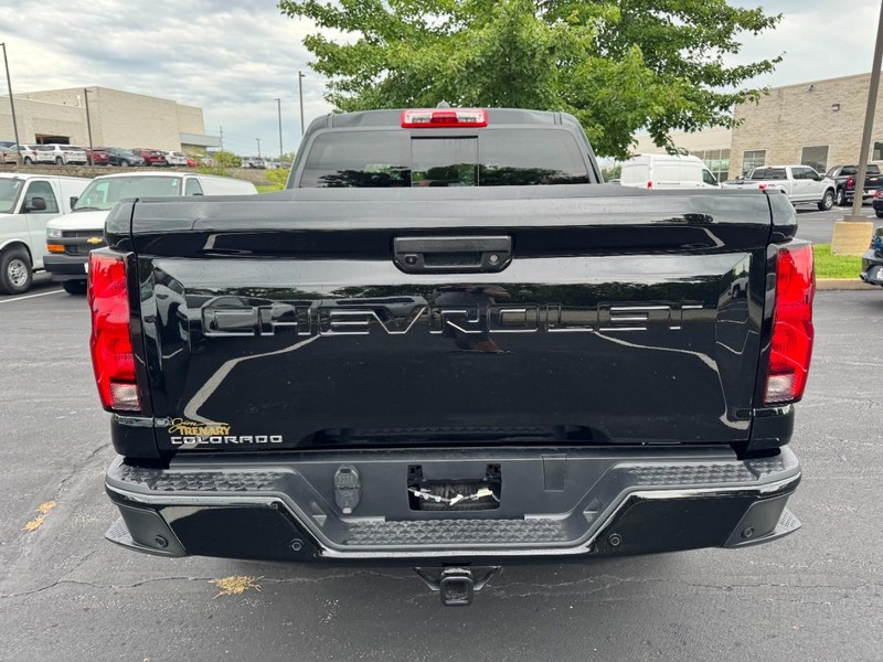 Chevrolet Colorado Vehicle Image 04
