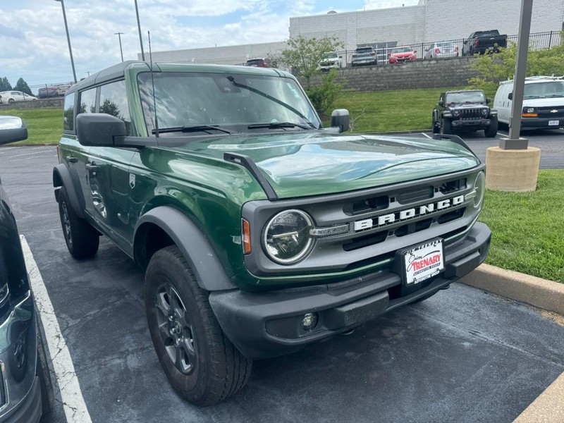 Ford Bronco Vehicle Image 04
