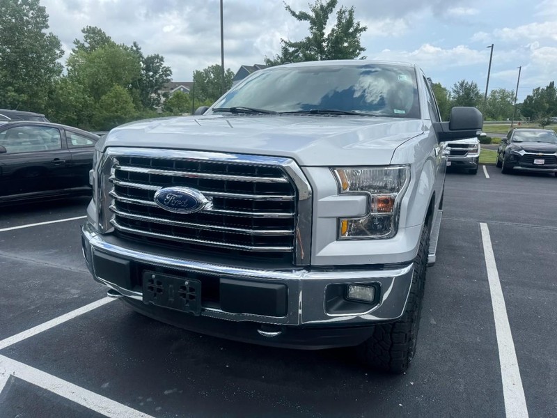 Ford F-150 Vehicle Image 02