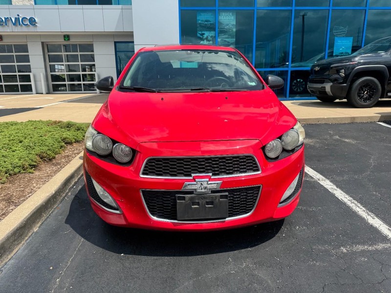 Chevrolet Sonic Vehicle Image 03
