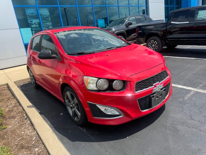 Chevrolet Sonic Vehicle Image 04