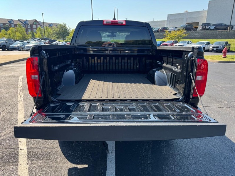 Chevrolet Colorado Vehicle Image 06