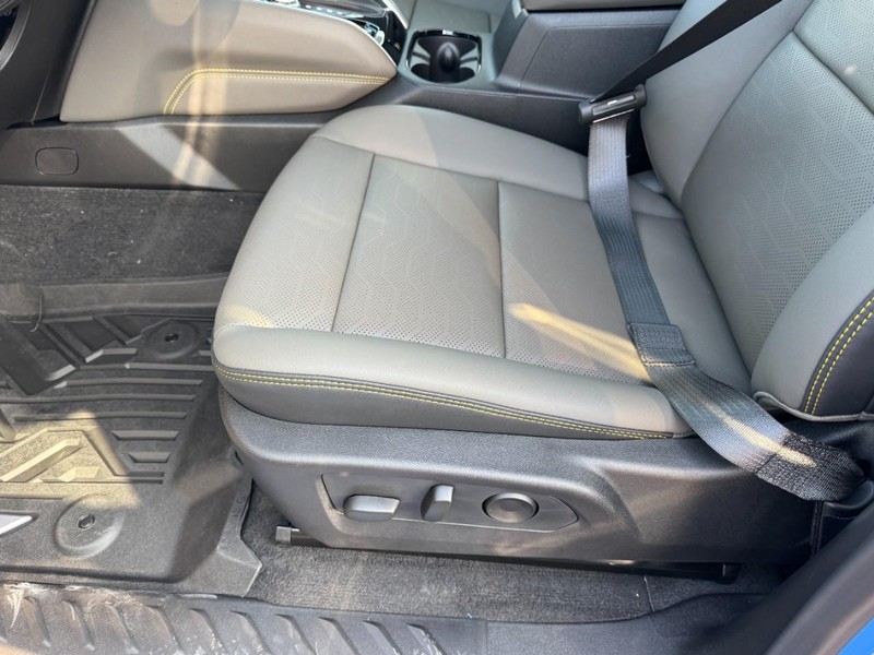 Chevrolet Colorado Vehicle Image 09
