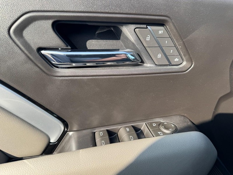 Chevrolet Colorado Vehicle Image 10