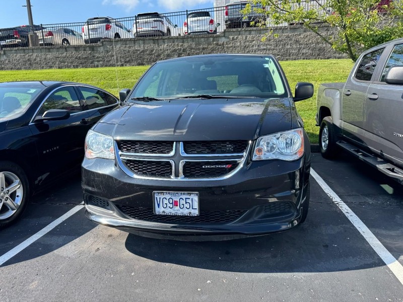 Dodge Grand Caravan Vehicle Image 03