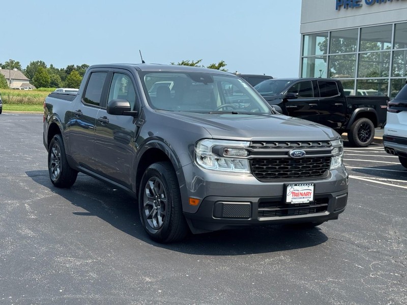 Ford Maverick Vehicle Image 02