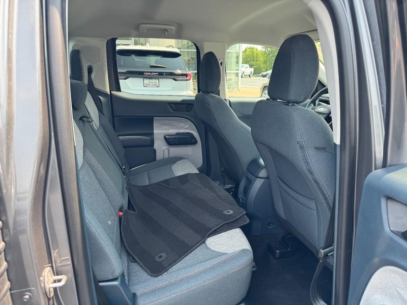 Ford Maverick Vehicle Image 10