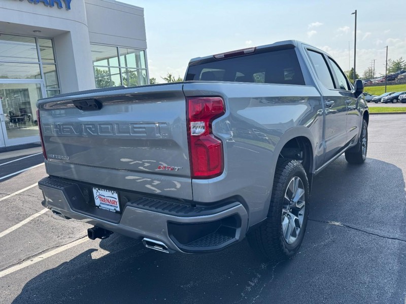 Chevrolet Silverado 1500 Vehicle Image 03