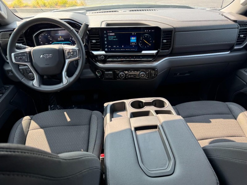 Chevrolet Silverado 1500 Vehicle Image 11