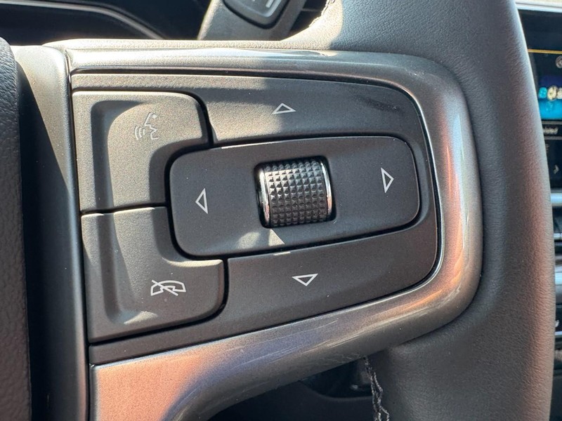 Chevrolet Silverado 1500 Vehicle Image 18
