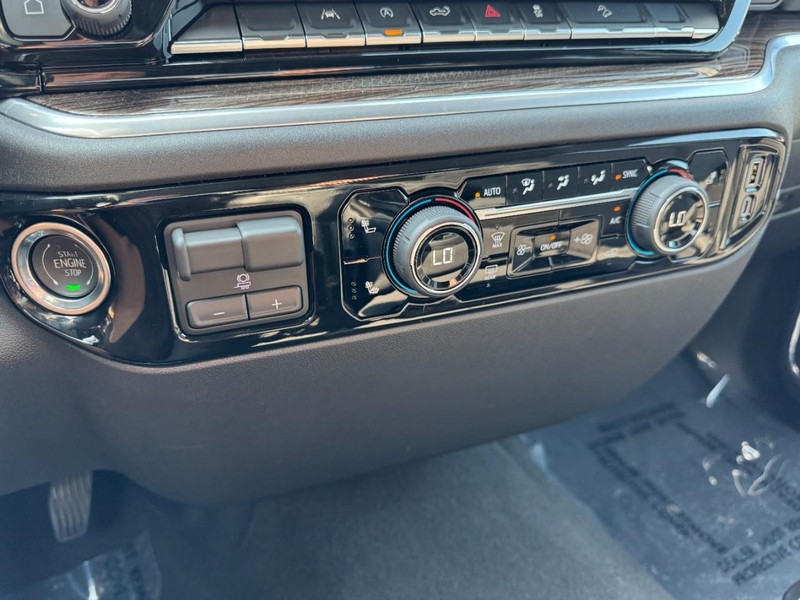 Chevrolet Silverado 1500 Vehicle Image 19