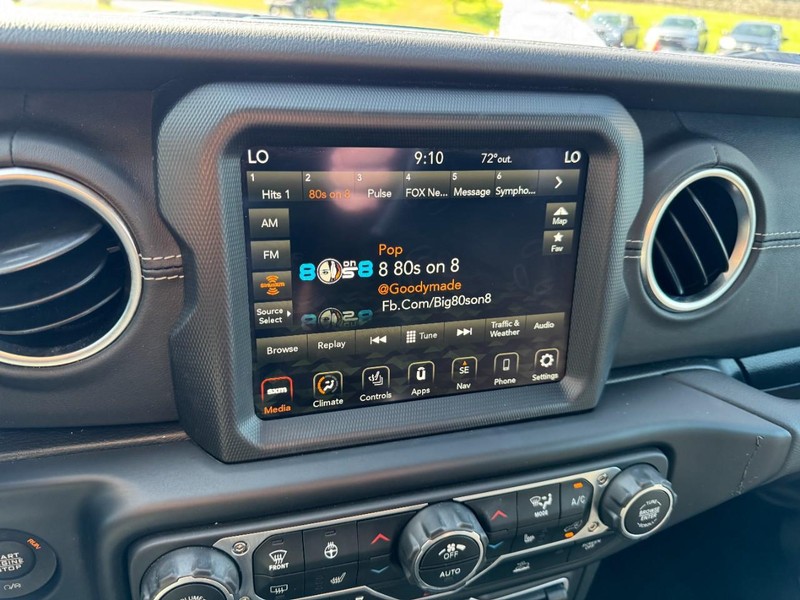 Jeep Wrangler 4xe Vehicle Image 19