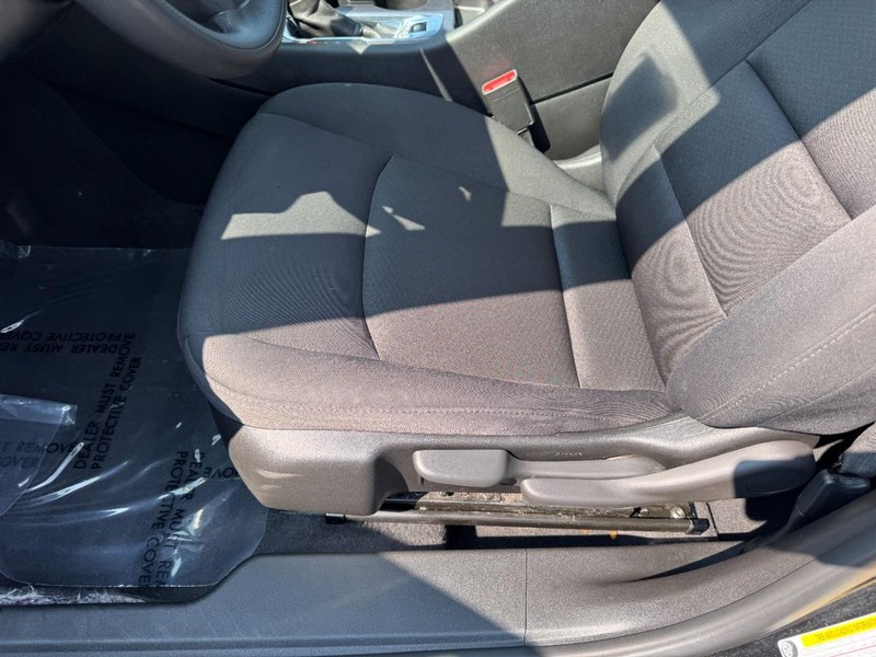 Chevrolet Malibu Vehicle Image 14