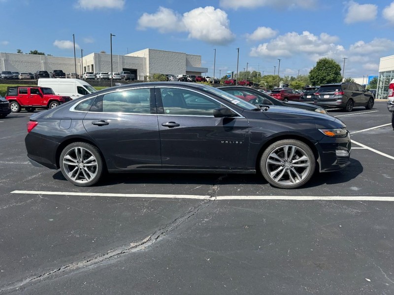 Chevrolet Malibu Vehicle Image 03