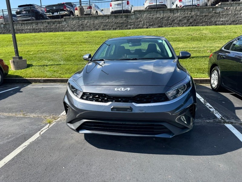 Kia Forte Vehicle Image 04