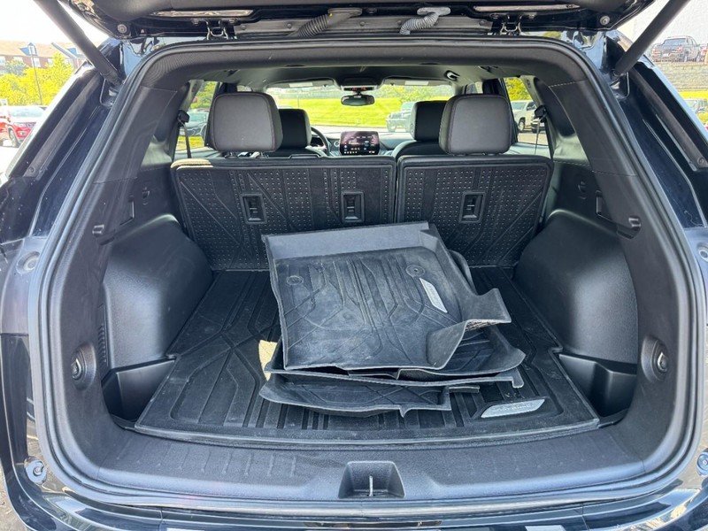 Chevrolet Blazer Vehicle Image 06