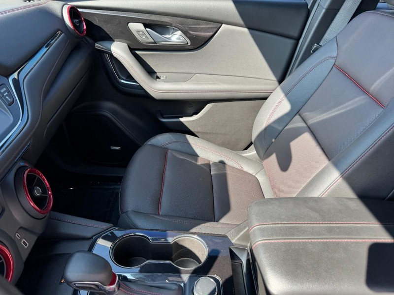 Chevrolet Blazer Vehicle Image 13