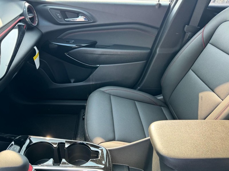 Chevrolet Trax Vehicle Image 08