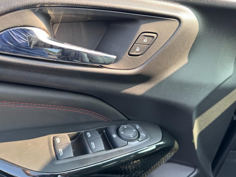 Chevrolet Trax Vehicle Image 10