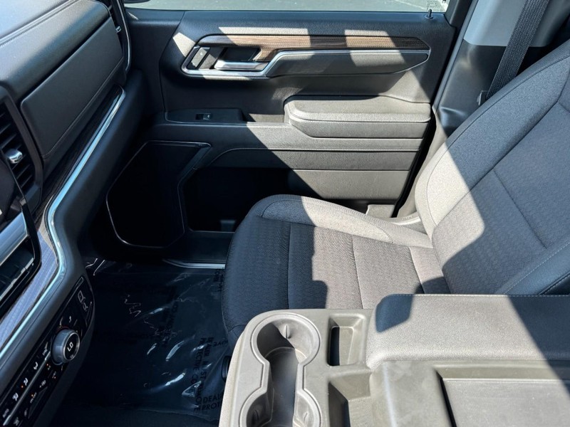 Chevrolet Silverado 1500 Vehicle Image 13