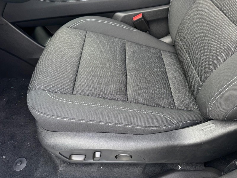 Chevrolet Traverse Vehicle Image 09