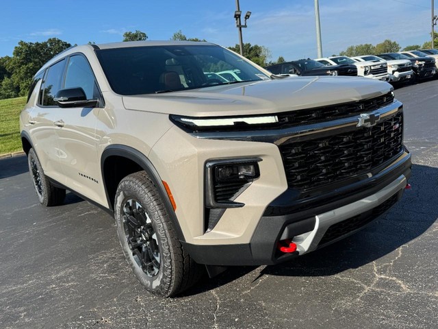 2027 Chevrolet Traverse Z71 - Photo 1