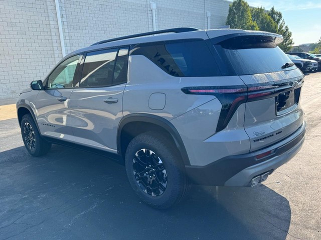 2027 Chevrolet Traverse Z71 - Photo 4