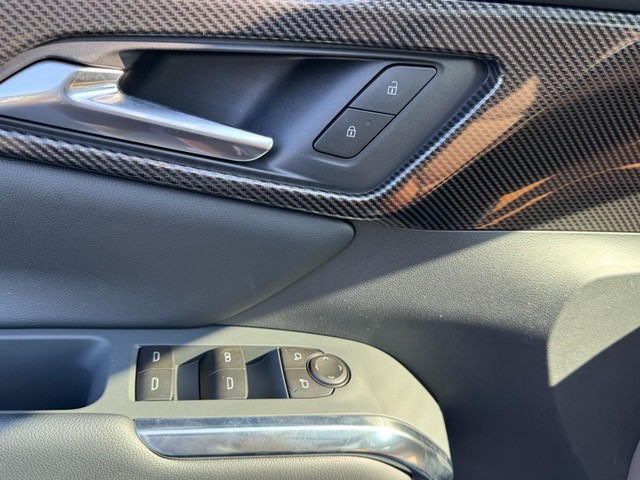 2027 Chevrolet Traverse Z71 - Photo 11