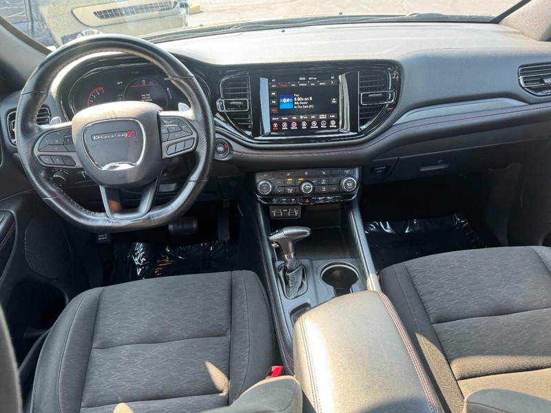 Dodge Durango Vehicle Image 11