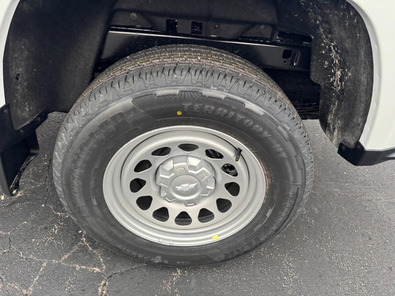 Chevrolet Colorado Vehicle Image 06