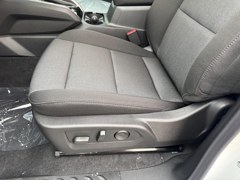Chevrolet Colorado Vehicle Image 08