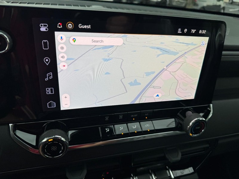 Chevrolet Colorado Vehicle Image 14